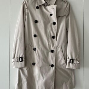 Burberry Double-Breasted Trench Coat - Light Taupe with Black Buttons